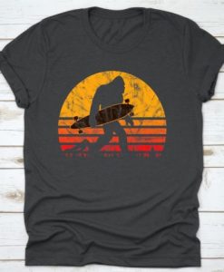 Longboard Bigfoot For Skateboard Sasquatch Fans T-Shirt DAN