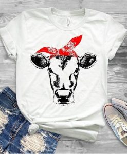 Cow with Bandana T-Shirt AR21N