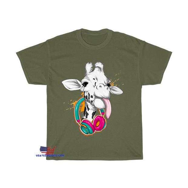 giraffe with headphones wild animals T-Shirt EL4D0